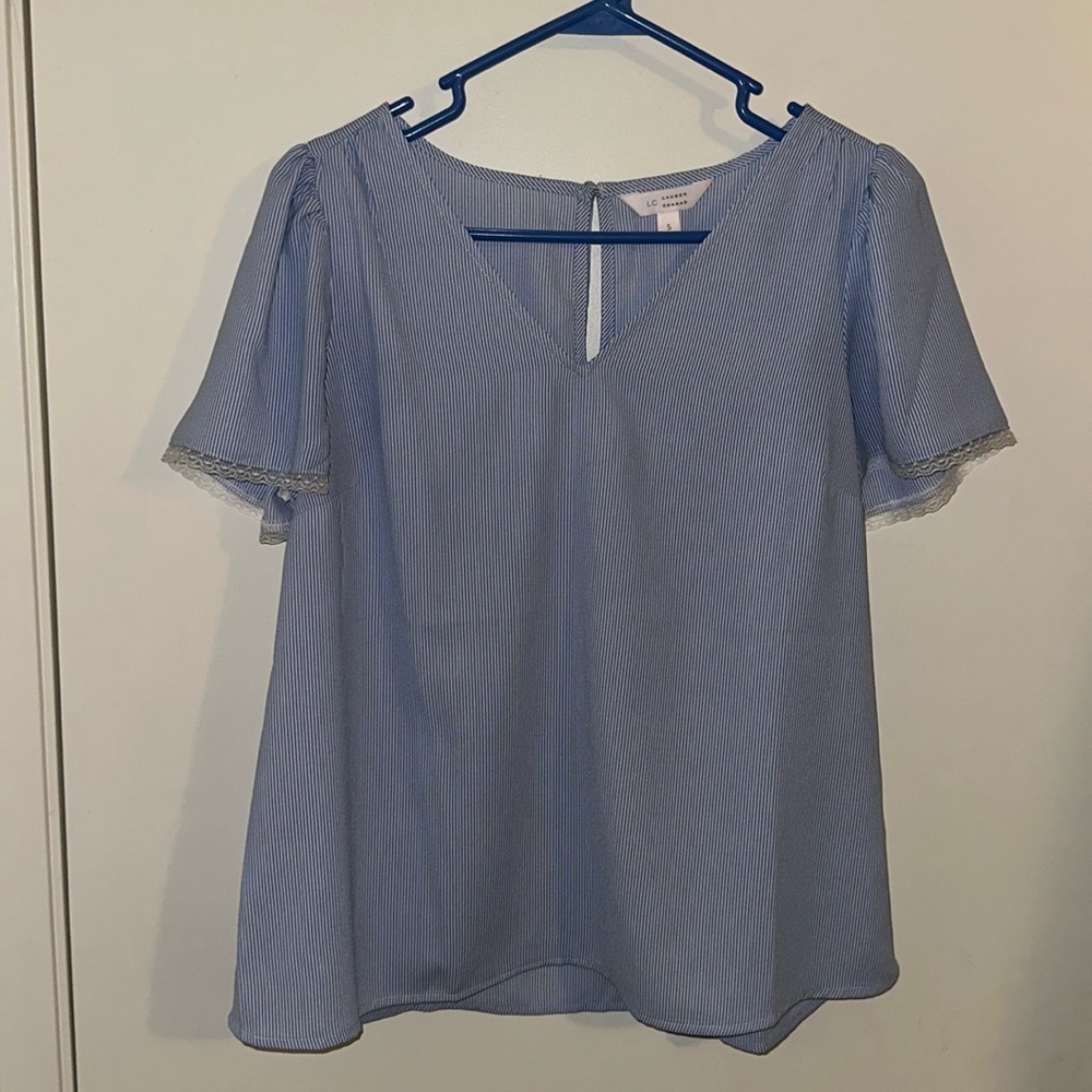 LC Lauren Conrad blue and white striped blouse size small